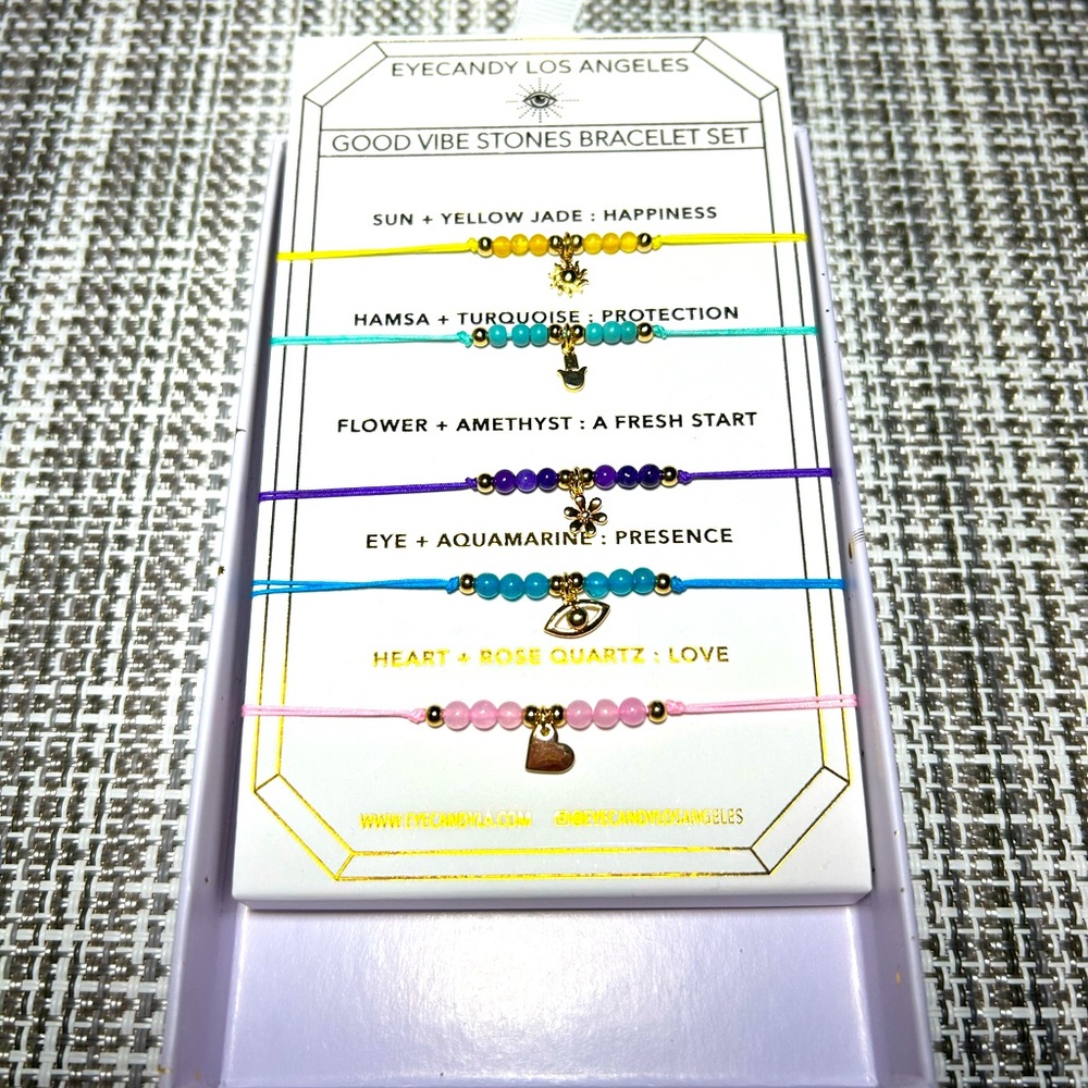 BRAND NEW Eye Candy set of 5 adjustable bracelet with stones ❤️ Box included ❤️